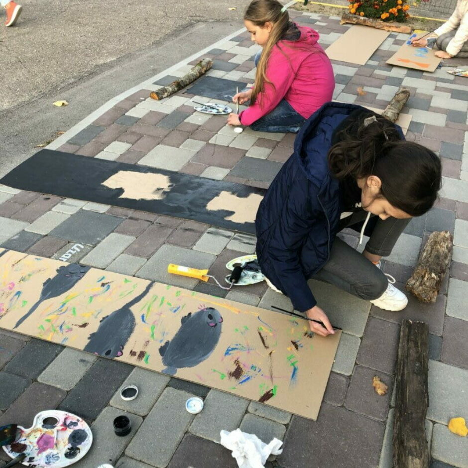 Gleznošanas nodarbība ārtelpās