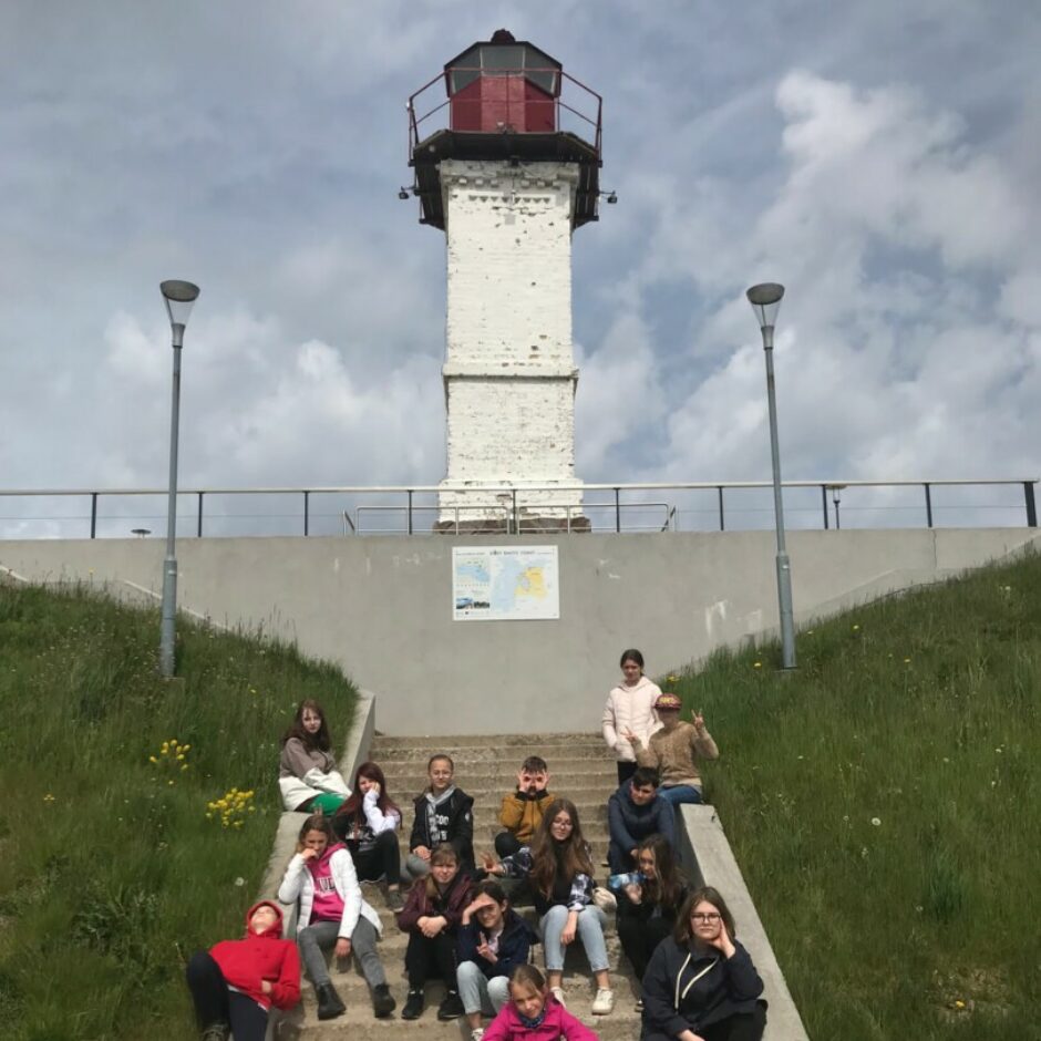 Vizuāli plastiskās mākslas programmas audzēkņi mācību ekskursijā uz Valsts konkursa II kārtas noslēguma pasākumu