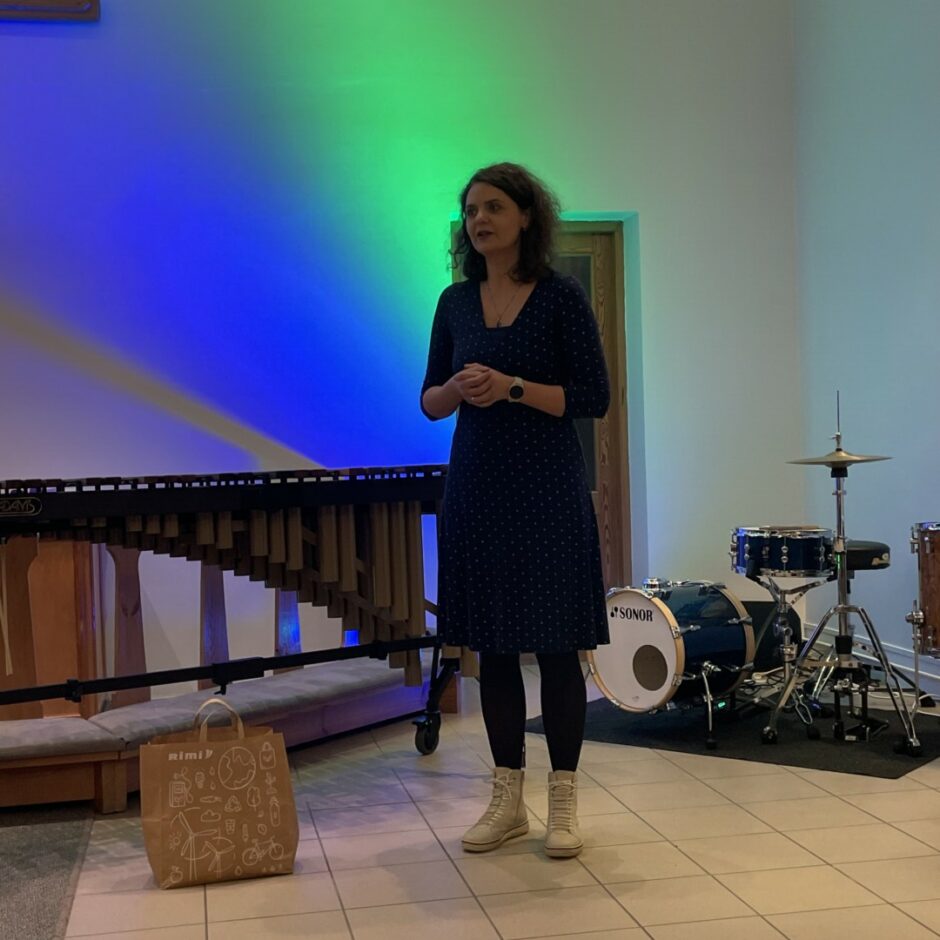 Skolas padomes vadītājas runa Salgales MMS Ziemassvētku koncertā Salgales baznīcā