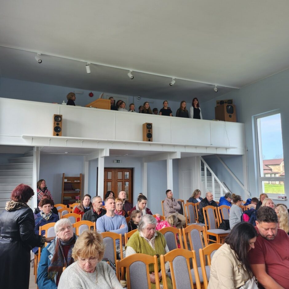 4. maija pasākumā Salgales baznīcā dzied koris