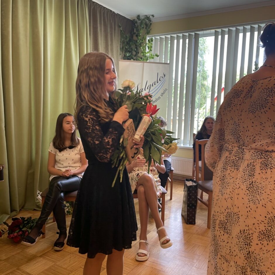 Viesi sveic klavierspēles absolventi izlaidumā