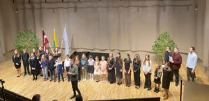 Pasākums ar bērniem un pieaugušajiem.